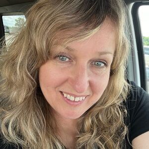 Meet your Posher, Dianna